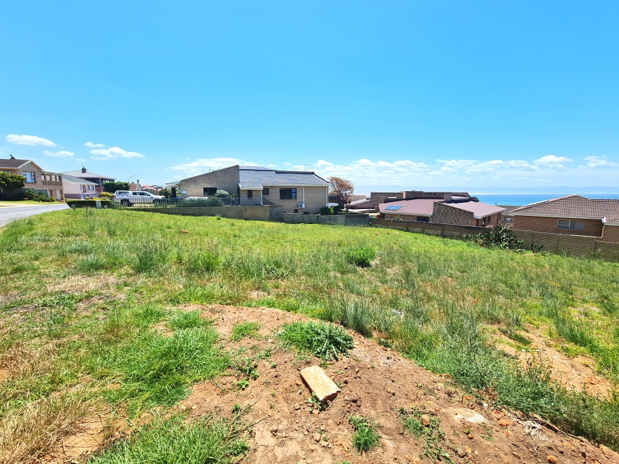 0 Bedroom Property for Sale in Wavecrest Eastern Cape